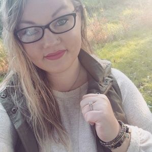 Meet your Posher, Nikki